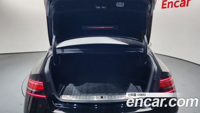 Genesis G90 2022 — photo 20