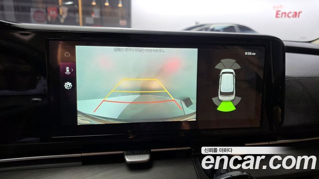 Kia Canival 2021 — photo 17