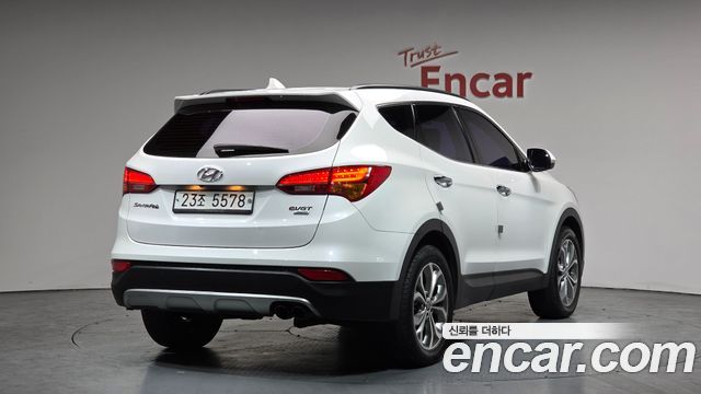Hyundai Santafe 2015 — photo 2
