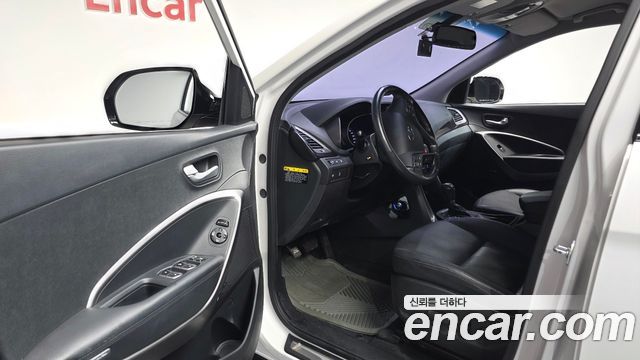 Hyundai Santafe 2015 — photo 11