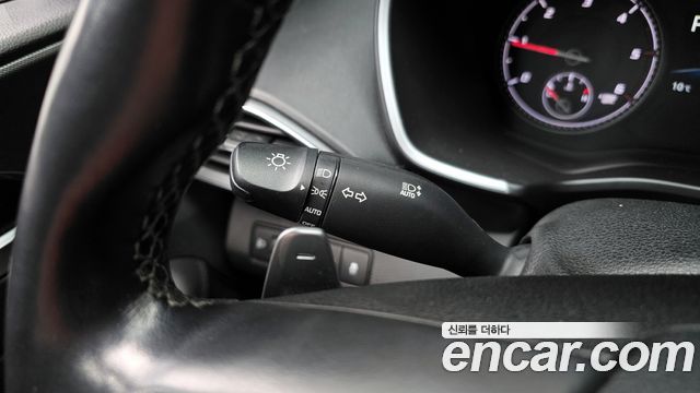 Hyundai Santafe 2022 — photo 17