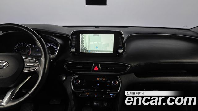 Hyundai Santafe 2019 — photo 16