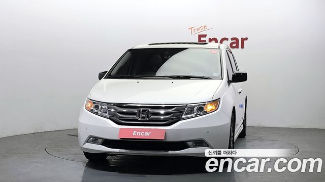 Honda Odyssey 2013 — photo 3
