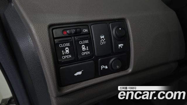 Honda Odyssey 2013 — photo 12