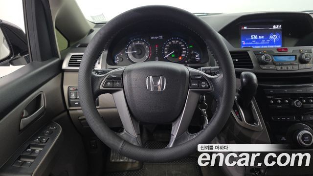 Honda Odyssey 2013 — photo 13