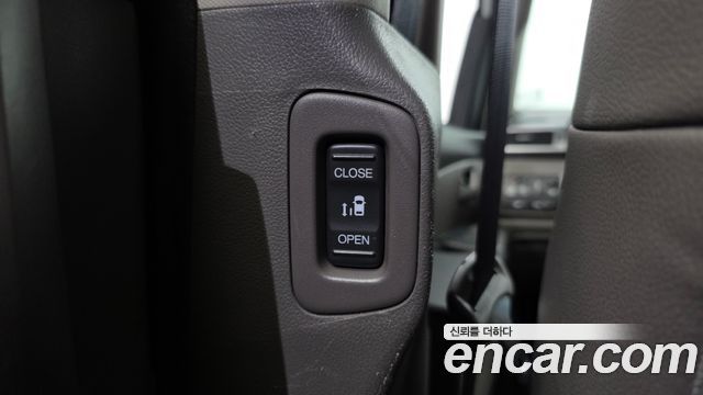 Honda Odyssey 2013 — photo 17