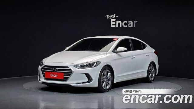 Hyundai AVANTE 2018 — photo 1