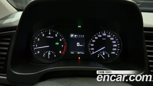 Hyundai AVANTE 2018 — photo 8