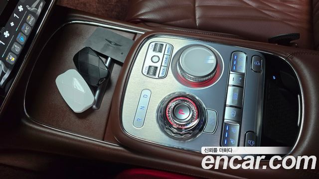 Genesis G90 2022 — photo 9