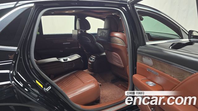 Genesis G90 2022 — photo 12