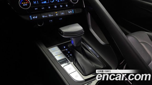 Hyundai AVANTE 2021 — photo 9