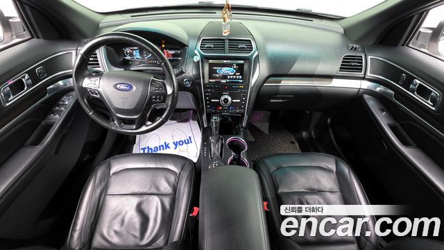 Ford Explorer 2016 — photo 7