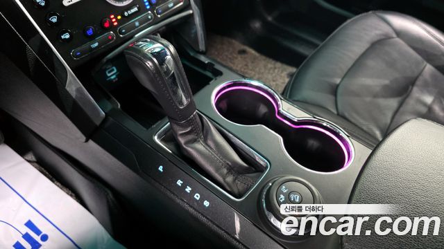 Ford Explorer 2016 — photo 9
