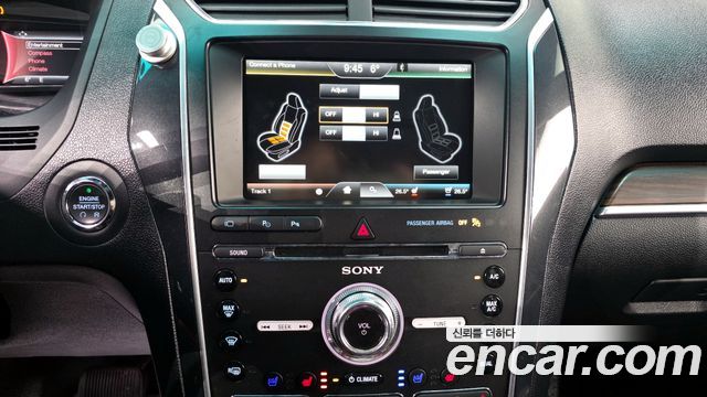 Ford Explorer 2016 — photo 17