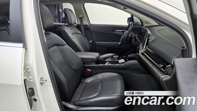 Kia Sportage 2022 — photo 12