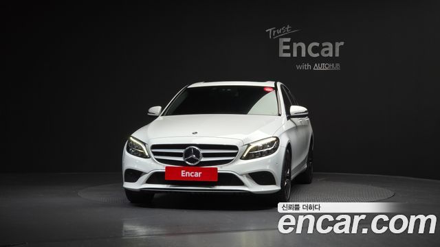 Mercedes-Benz C-Class 2020 — photo 3