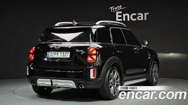 Mini Countryman 2021 — photo 2