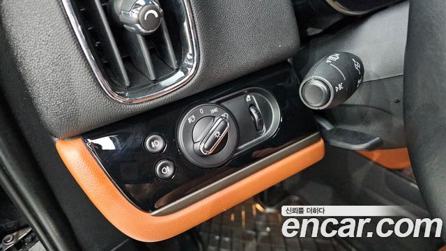 Mini Countryman 2021 — photo 12