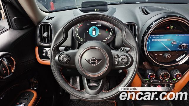 Mini Countryman 2021 — photo 14
