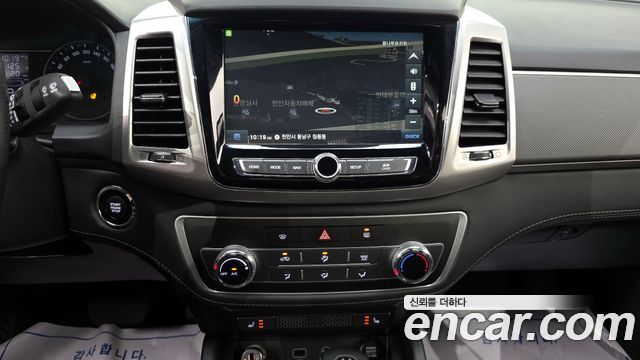 KG Mobility Rexton 2019 — photo 17