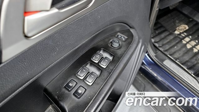 KG Mobility Rexton 2019 — photo 14