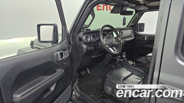 Jeep Wrangler 2019 — photo 10