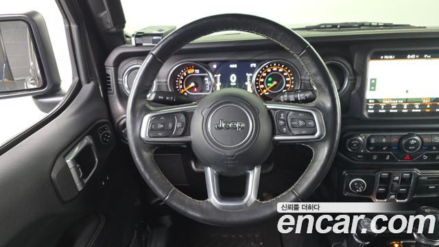 Jeep Wrangler 2019 — photo 13