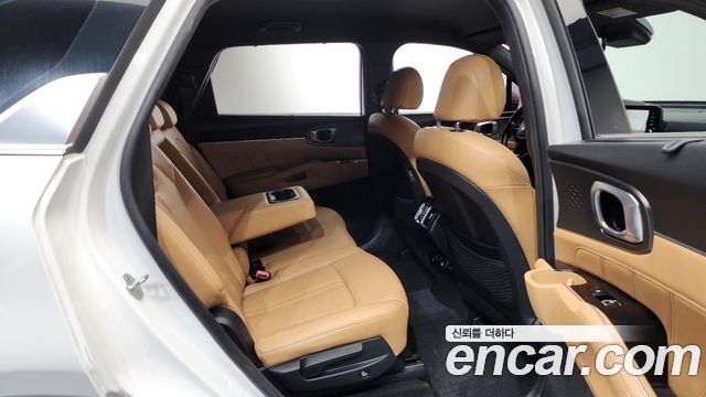 Kia Sorento 2021 — photo 12