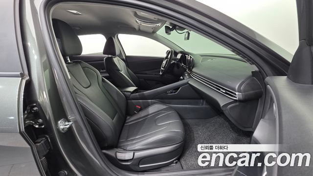 Hyundai AVANTE 2021 — photo 10