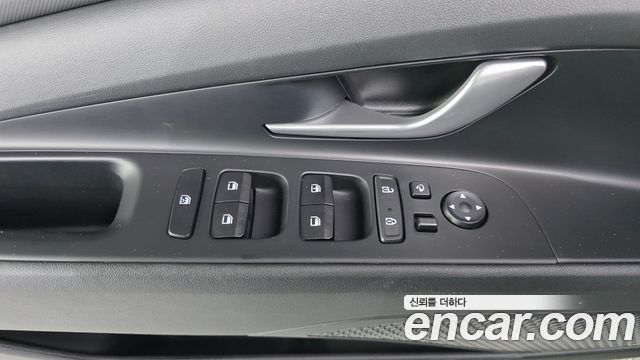 Hyundai AVANTE 2021 — photo 12