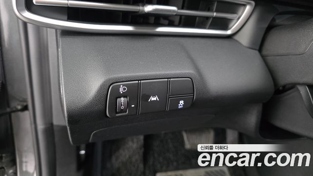 Hyundai AVANTE 2021 — photo 13