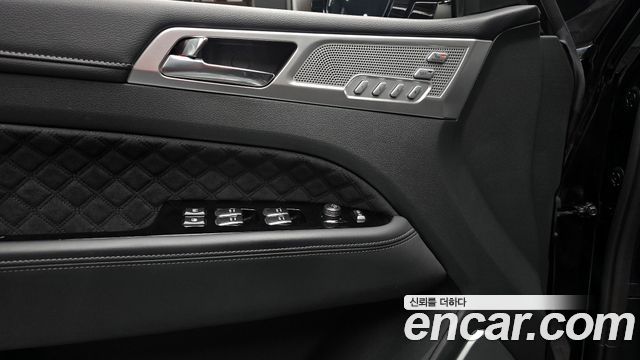 KG Mobility Rexton 2023 — photo 18
