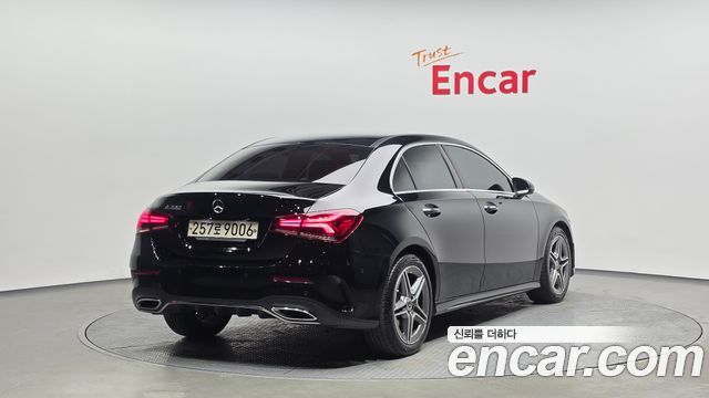 Mercedes-Benz A-Class 2020 — photo 2