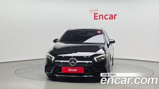 Mercedes-Benz A-Class 2020 — photo 3