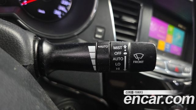 Kia K7 2011 — photo 16