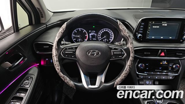 Hyundai Santafe 2019 — photo 13
