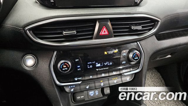 Hyundai Santafe 2019 — photo 15