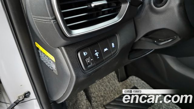 Hyundai Santafe 2019 — photo 19