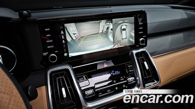 Kia Sorento 2021 — photo 16