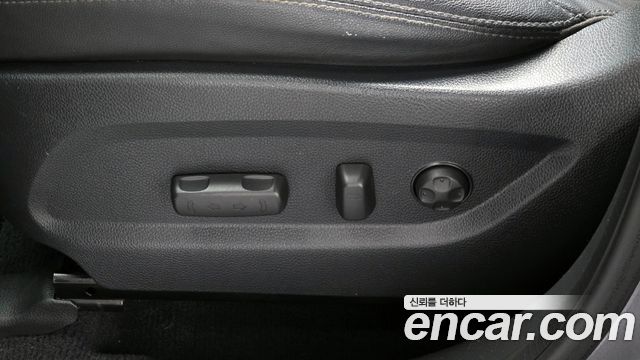 Hyundai Santafe 2015 — photo 17