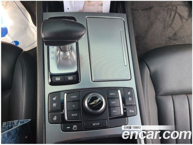 Genesis G80 2019 — photo 9
