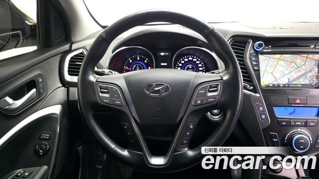 Hyundai Santafe 2014 — photo 13