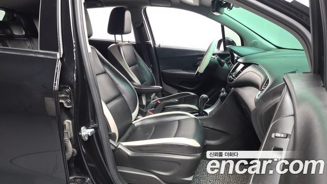 Chevrolet Korea Trax 2018 — photo 11