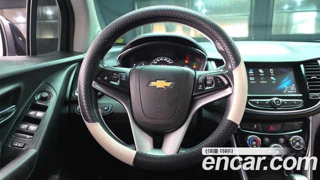 Chevrolet Korea Trax 2018 — photo 13