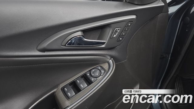 Chevrolet Korea Malibu 2022 — photo 17