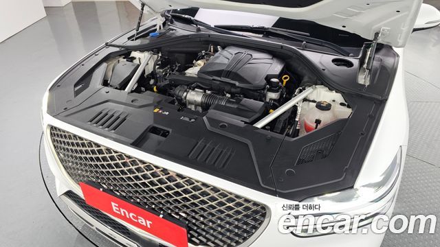 Genesis GV70 2023 — photo 6