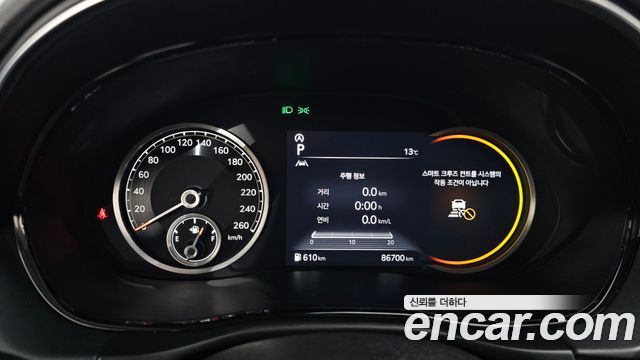 Genesis GV70 2023 — photo 8