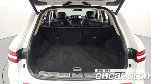 Genesis GV70 2023 — photo 20
