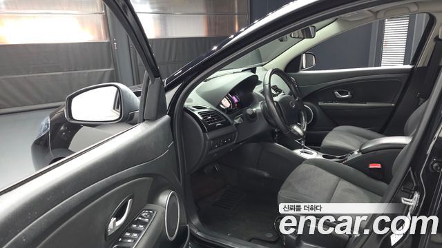 Renault Korea SM3 2016 — photo 10