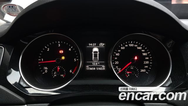 Volkswagen Jetta 2016 — photo 8
